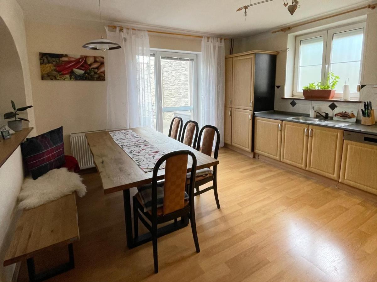 Ubytovani U Mikesa Breclav Bagian luar foto