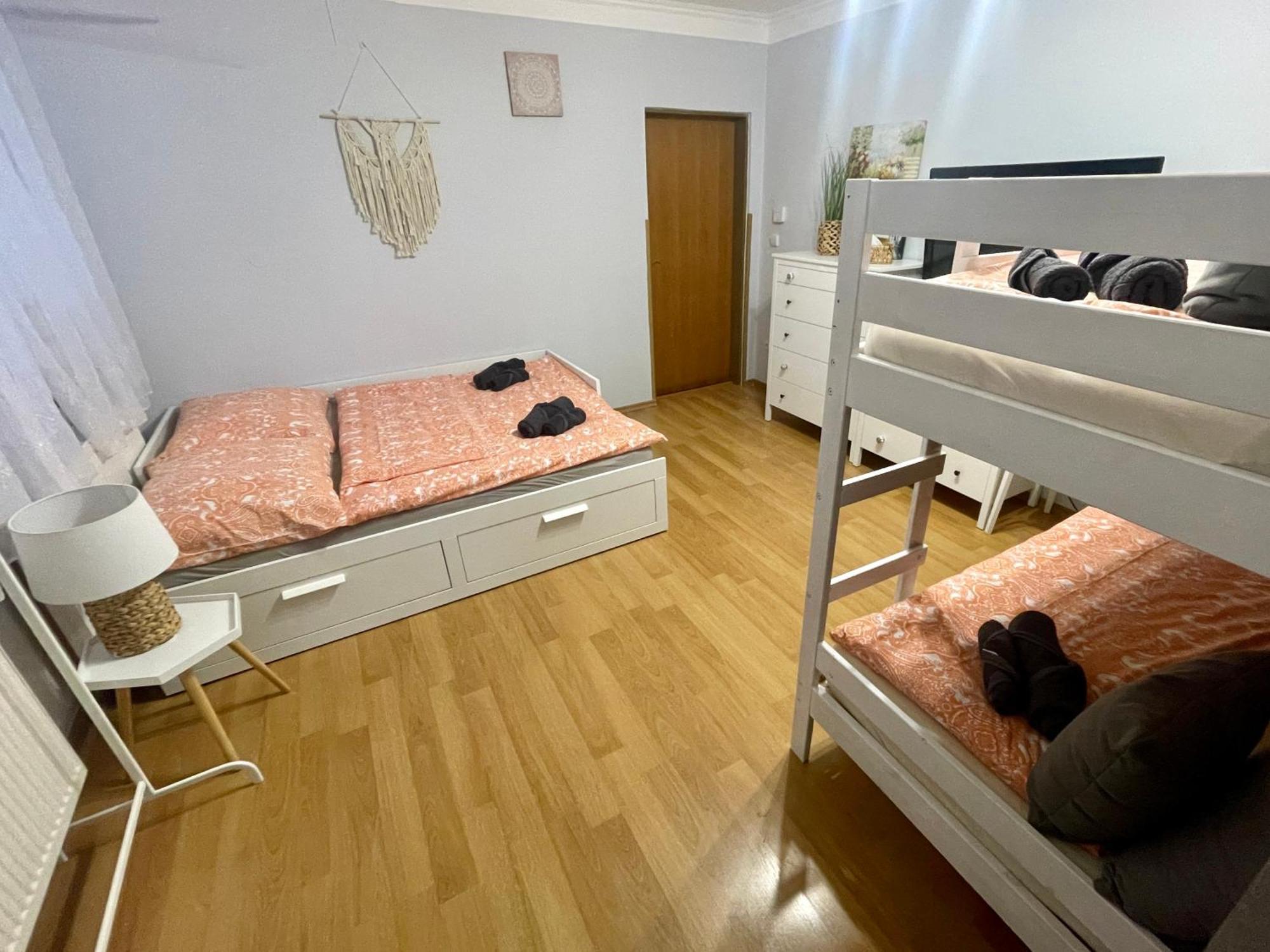 Ubytovani U Mikesa Breclav Bagian luar foto